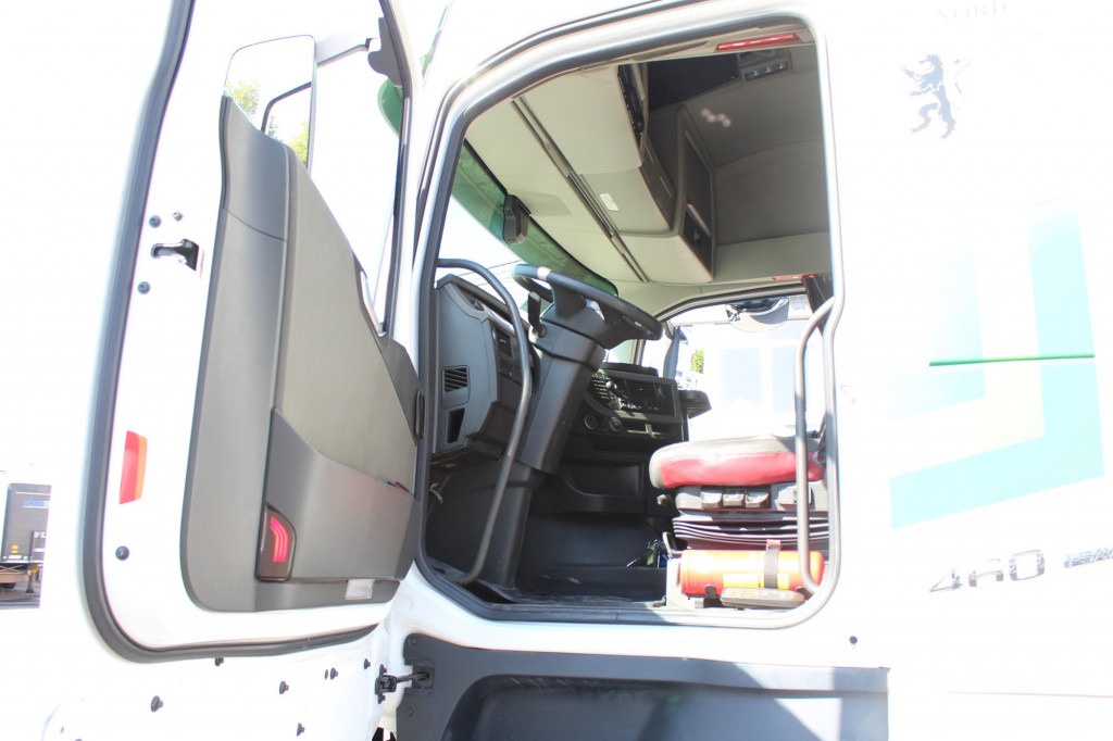 Volvo FH 460 E6 Globetrotter 2 Tanks i-Park Cool - Sattelzugmaschine: das Bild 3 Volvo FH 460 E6 Globetrotter 2 Tanks i-Park Cool - Sattelzugmaschine: das Bild 3