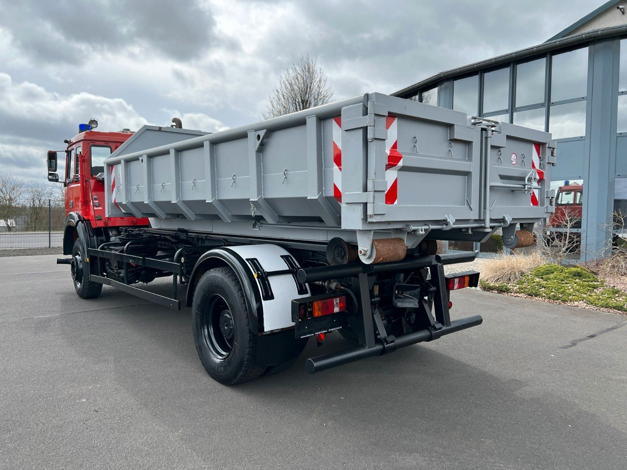 Iveco Magirus Turbo 160-30 AH - Oldtimer- V 8 - Motor Iveco Magirus Turbo 160-30 AH - Oldtimer- V 8 - Motor - Abrollkipper: das Bild 5 Iveco Magirus Turbo 160-30 AH - Oldtimer- V 8 - Motor Iveco Magirus Turbo 160-30 AH - Oldtimer- V 8 - Motor - Abrollkipper: das Bild 5