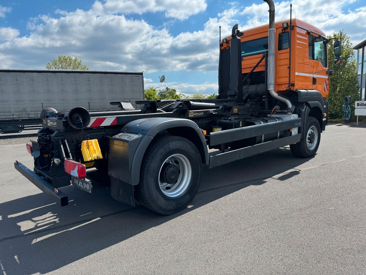 MAN TGA 18.350 4x4 Meiler Abroller RK 14.45 Winterd. - Abrollkipper: das Bild 3 MAN TGA 18.350 4x4 Meiler Abroller RK 14.45 Winterd. - Abrollkipper: das Bild 3