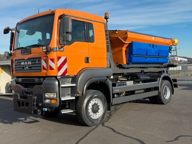 MAN TGA 18.360 4x4 Winterdienst Meiller Abroller - Abrollkipper: das Bild 1 MAN TGA 18.360 4x4 Winterdienst Meiller Abroller - Abrollkipper: das Bild 1