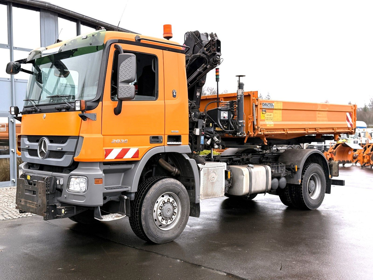 Mercedes-Benz Actros 2036 MP3 Kipper /Kran / Wechselsystem - Kipper, Autokran: das Bild 1 Mercedes-Benz Actros 2036 MP3 Kipper /Kran / Wechselsystem - Kipper, Autokran: das Bild 1