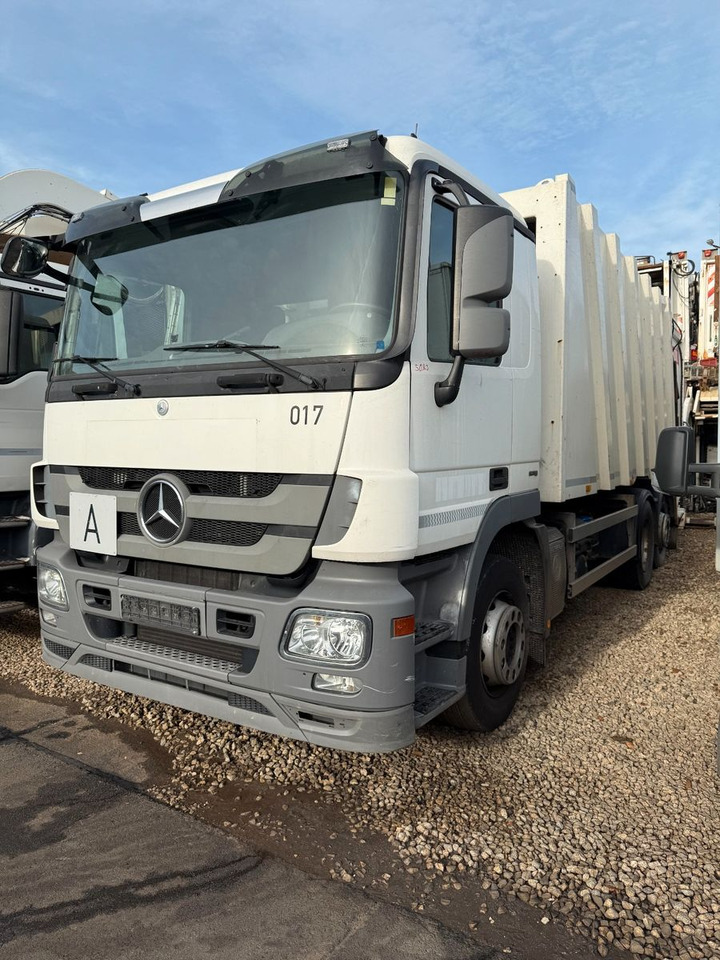 Mercedes-Benz Actros 2532 6x2 MP3 Faun Power Press 524 - Müllwagen: das Bild 1 Mercedes-Benz Actros 2532 6x2 MP3 Faun Power Press 524 - Müllwagen: das Bild 1