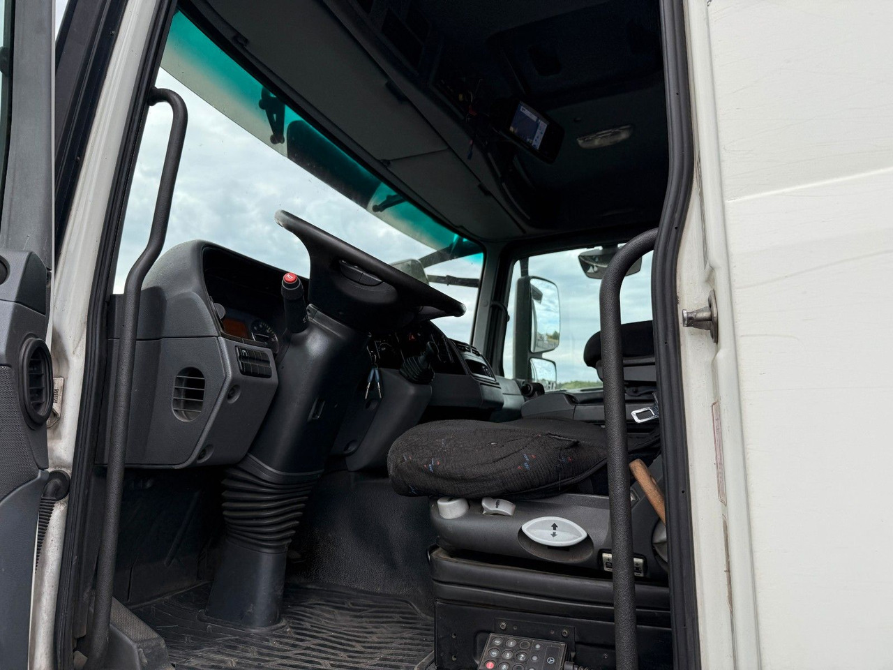 Mercedes-Benz Actros MP3 2532 6x2 Faun Rotorpress 521 - Müllwagen: das Bild 4 Mercedes-Benz Actros MP3 2532 6x2 Faun Rotorpress 521 - Müllwagen: das Bild 4