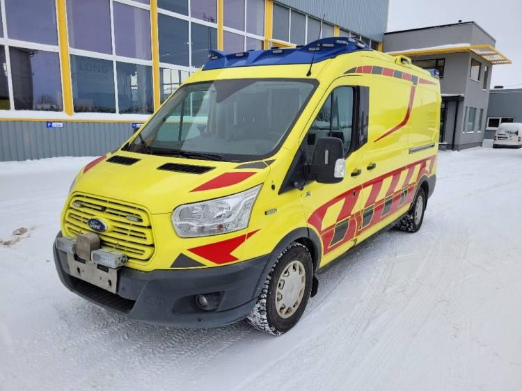 FORD TRANSIT 2,0TDI AMBULANCE KLIMA 4.2018 EURO 6, 3 UNITS - Krankenwagen: das Bild 2 FORD TRANSIT 2,0TDI AMBULANCE KLIMA 4.2018 EURO 6, 3 UNITS - Krankenwagen: das Bild 2