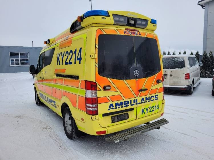 MERCEDES – BENZ SPRINTER AMBULANCE (TAMLANS) KLIMA, 11.2016, EURO 6 - Krankenwagen: das Bild 5 MERCEDES – BENZ SPRINTER AMBULANCE (TAMLANS) KLIMA, 11.2016, EURO 6 - Krankenwagen: das Bild 5