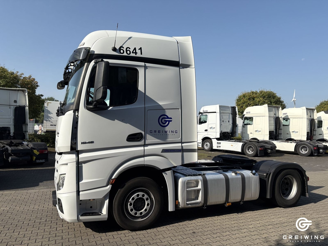 Mercedes-Benz 1845 LS 4x2, Bigspace, PTO, Retarder, ADR - Sattelzugmaschine: das Bild 4 Mercedes-Benz 1845 LS 4x2, Bigspace, PTO, Retarder, ADR - Sattelzugmaschine: das Bild 4