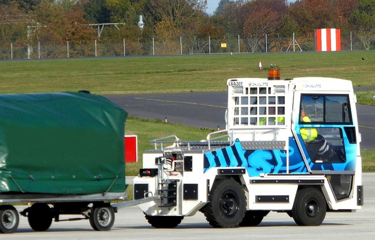 Charlatte TE135 - Gepäckschlepper: das Bild 2 Charlatte TE135 - Gepäckschlepper: das Bild 2