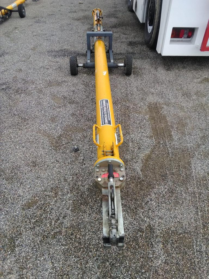 Aircraft Towbar Universal B737-600-900-Max - Luftfahrt-Bodengerät: das Bild 1 Aircraft Towbar Universal B737-600-900-Max - Luftfahrt-Bodengerät: das Bild 1
