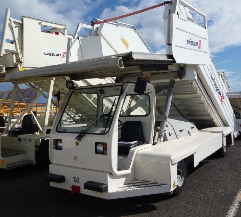 TLD Passenger stairs ABS580 - Passagiertreppe: das Bild 1 TLD Passenger stairs ABS580 - Passagiertreppe: das Bild 1