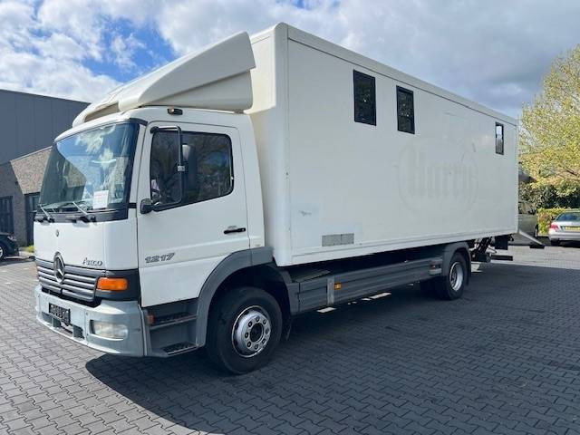 Mercedes-Benz Atego 1217 Atego 1217 - Koffer LKW: das Bild 1 Mercedes-Benz Atego 1217 Atego 1217 - Koffer LKW: das Bild 1