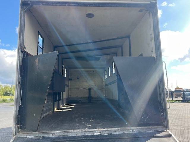 Mercedes-Benz Atego 1217 Atego 1217 - Koffer LKW: das Bild 5 Mercedes-Benz Atego 1217 Atego 1217 - Koffer LKW: das Bild 5