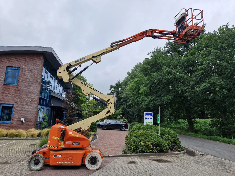 JLG E400AJPN - Gelenkarmbühne: das Bild 1 JLG E400AJPN - Gelenkarmbühne: das Bild 1