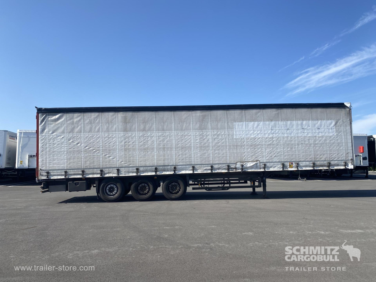 SCHMITZ Curtainsider Standard - Planenauflieger: das Bild 4 SCHMITZ Curtainsider Standard - Planenauflieger: das Bild 4
