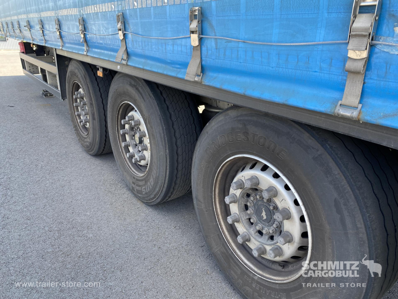 SCHMITZ Curtainsider Standard - Planenauflieger: das Bild 3 SCHMITZ Curtainsider Standard - Planenauflieger: das Bild 3