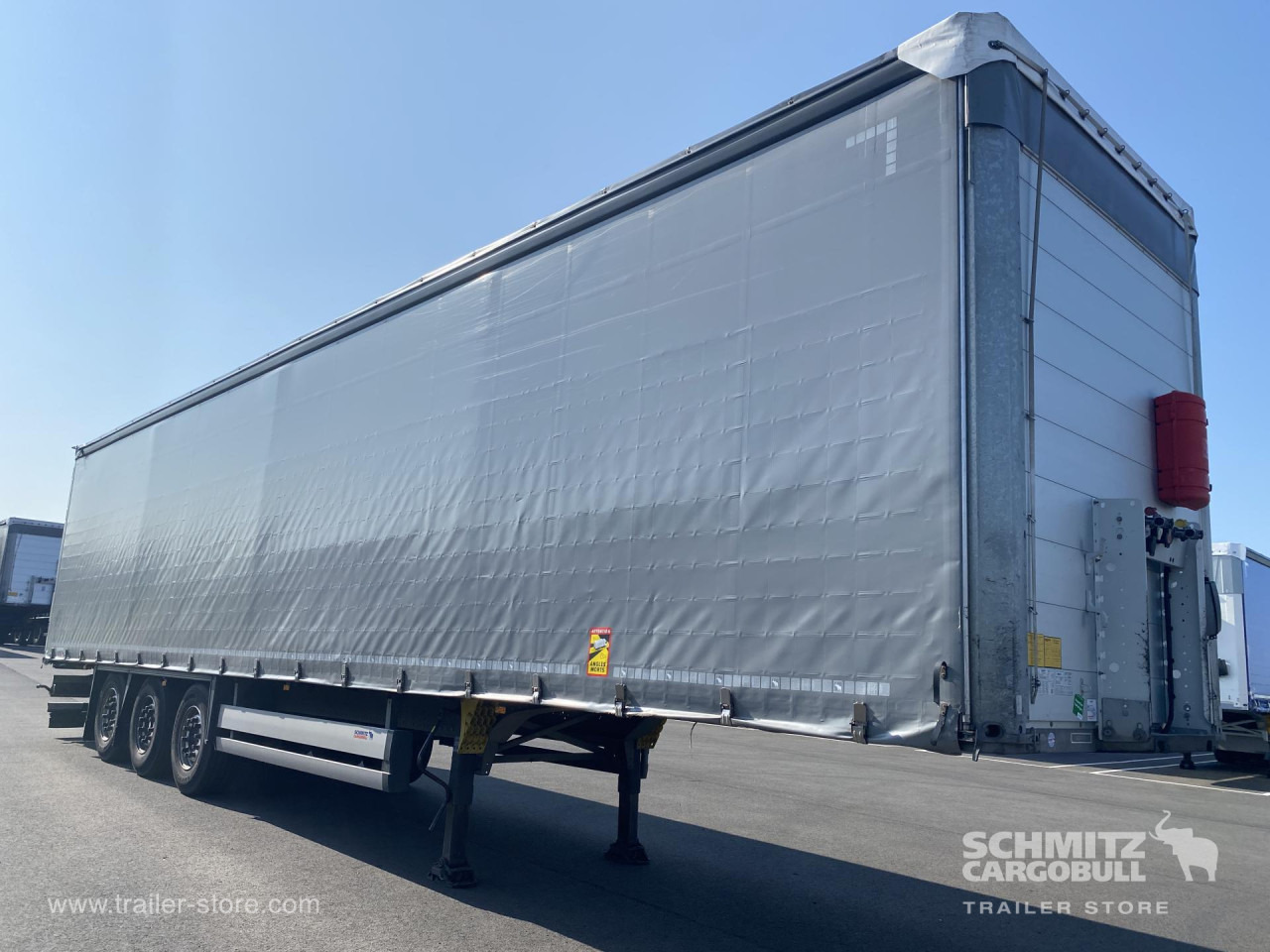 SCHMITZ Curtainsider Standard - Planenauflieger: das Bild 1 SCHMITZ Curtainsider Standard - Planenauflieger: das Bild 1