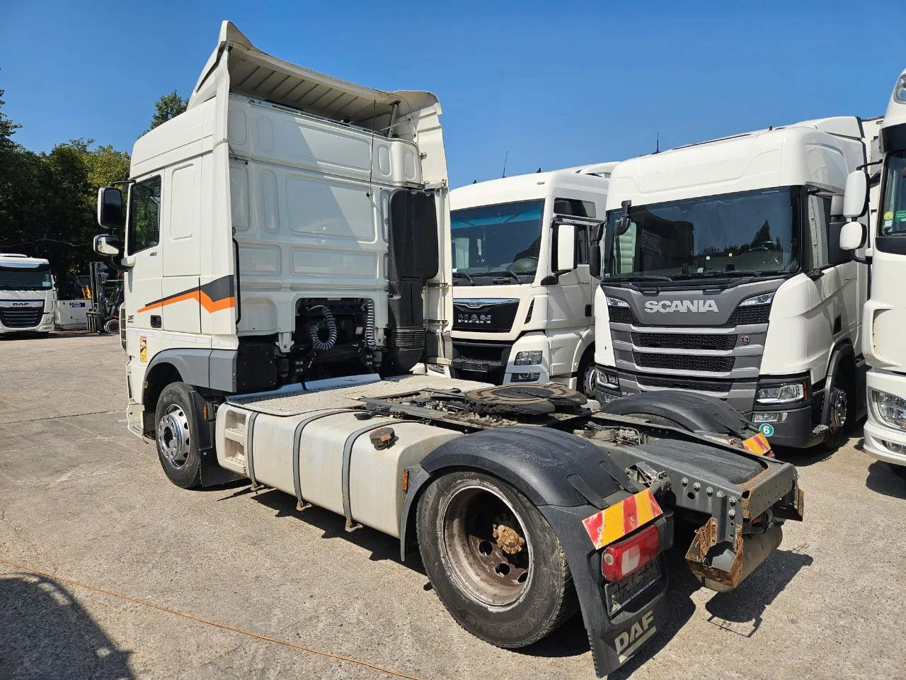 DAF XF 460 Space Cab Standklima 2 units - Sattelzugmaschine: das Bild 3 DAF XF 460 Space Cab Standklima 2 units - Sattelzugmaschine: das Bild 3