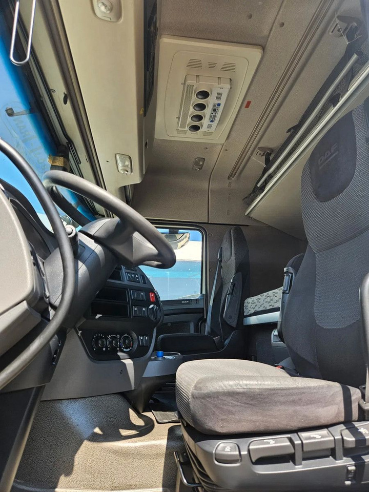 DAF XF 460 Space Cab Standklima 2 units - Sattelzugmaschine: das Bild 5 DAF XF 460 Space Cab Standklima 2 units - Sattelzugmaschine: das Bild 5