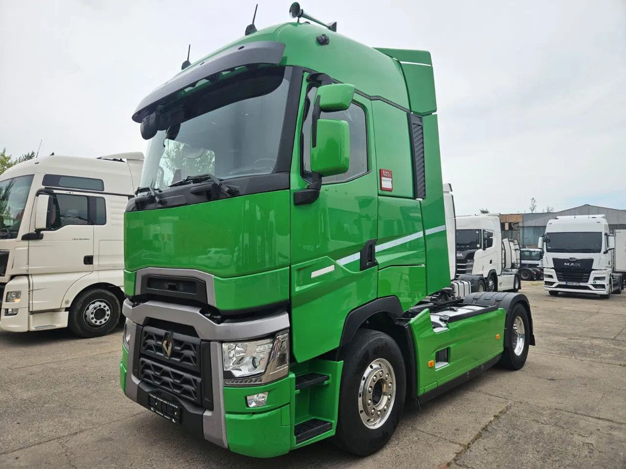 Renault T520 HSC, Navi, Standklima, Horns, Full Spoiler, - Sattelzugmaschine: das Bild 1 Renault T520 HSC, Navi, Standklima, Horns, Full Spoiler, - Sattelzugmaschine: das Bild 1