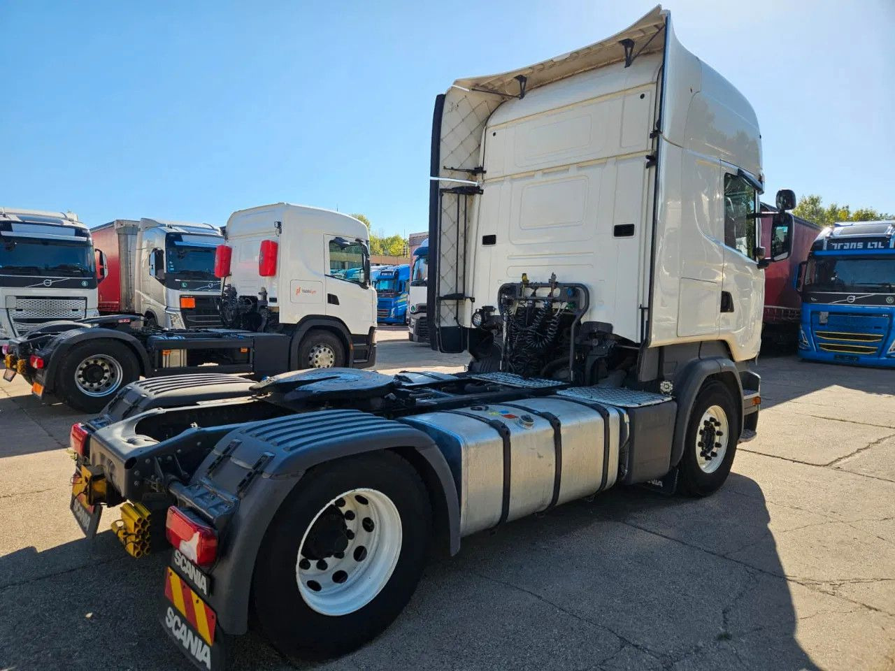 Scania R410 Standard-Topline-Opti Cruise - Sattelzugmaschine: das Bild 3 Scania R410 Standard-Topline-Opti Cruise - Sattelzugmaschine: das Bild 3