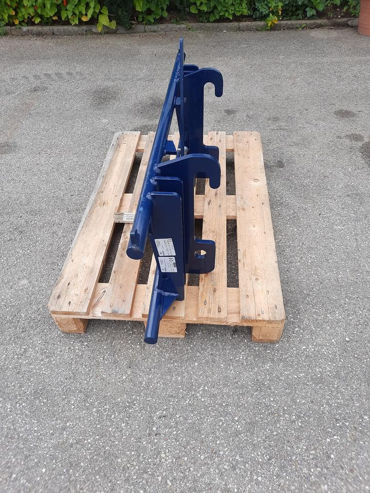 Euroadapter Giant Toyo Hoflader Radlader Euro Adapter - Anbauteil für Baumaschine: das Bild 2 Euroadapter Giant Toyo Hoflader Radlader Euro Adapter - Anbauteil für Baumaschine: das Bild 2