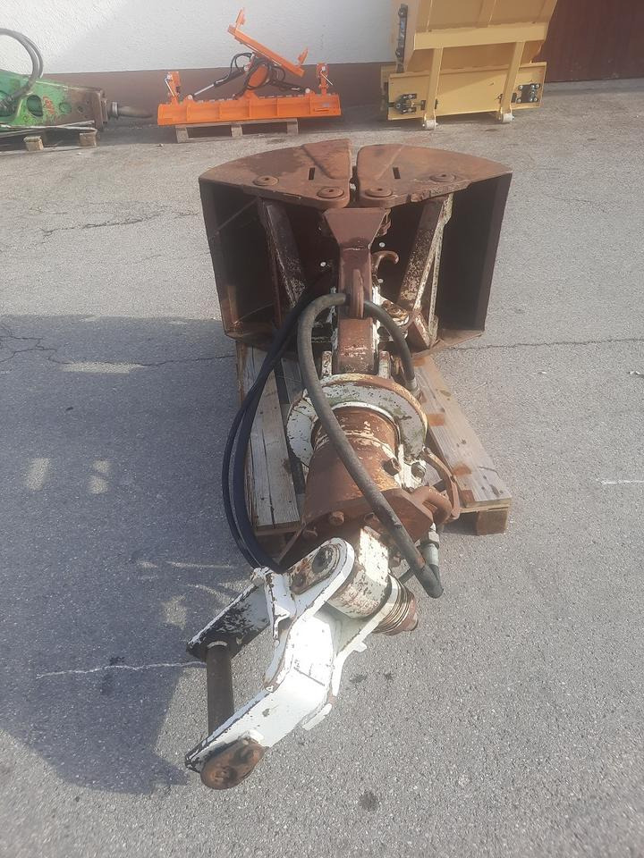 Greifer 70 Schalengreifer Pendelgreifer Erdgreifer Bagger Cat - Zweischalengreifer: das Bild 1 Greifer 70 Schalengreifer Pendelgreifer Erdgreifer Bagger Cat - Zweischalengreifer: das Bild 1