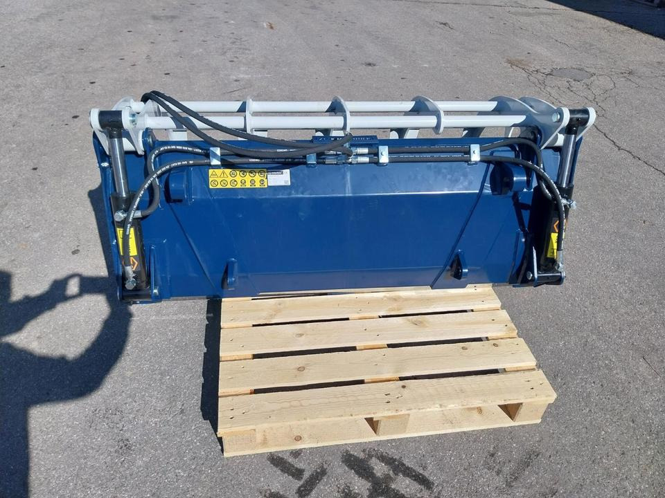 Greifschaufel mini Krokodilgebiss Hoflader Schäffer Thaler Euro - Ladeschaufel: das Bild 4 Greifschaufel mini Krokodilgebiss Hoflader Schäffer Thaler Euro - Ladeschaufel: das Bild 4