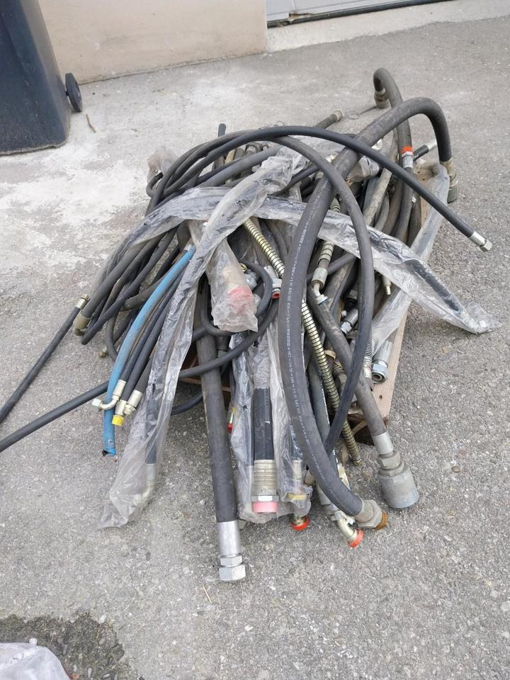 Hydraulikschläuche Schläuche Bagger Radlader Hydraulik Schläuche - Hydraulik für Baumaschine: das Bild 4 Hydraulikschläuche Schläuche Bagger Radlader Hydraulik Schläuche - Hydraulik für Baumaschine: das Bild 4