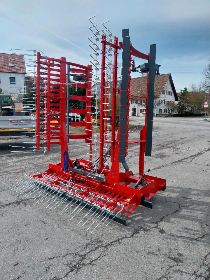 Weidelüfter 6m Wiesenstriegel Wiesenegge Grünlandpflege Striegel - Wiesenstriegel: das Bild 1 Weidelüfter 6m Wiesenstriegel Wiesenegge Grünlandpflege Striegel - Wiesenstriegel: das Bild 1