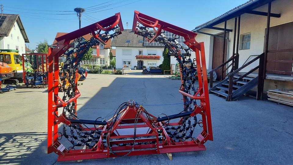 Wiesenegge 6 - 8m Wiesenstriegel Wiesenschleppe Schlepper - Wiesenschleppe: das Bild 5 Wiesenegge 6 - 8m Wiesenstriegel Wiesenschleppe Schlepper - Wiesenschleppe: das Bild 5