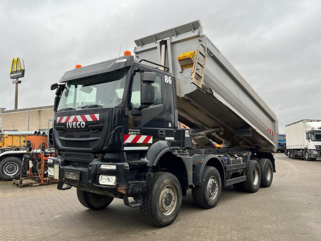 IVECO-MAGIRUS TRACKER AD450TW 4 Achs Muldenkipper Meiller - Muldenkipper/ Dumper: das Bild 1 IVECO-MAGIRUS TRACKER AD450TW 4 Achs Muldenkipper Meiller - Muldenkipper/ Dumper: das Bild 1