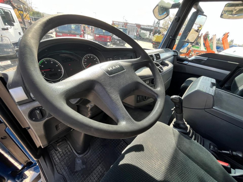 MAN MAN TG-S 3-Achs Allradkipper 26.440 6x6 Bordmatik Schalter - Kipper: das Bild 5 MAN MAN TG-S 3-Achs Allradkipper 26.440 6x6 Bordmatik Schalter - Kipper: das Bild 5