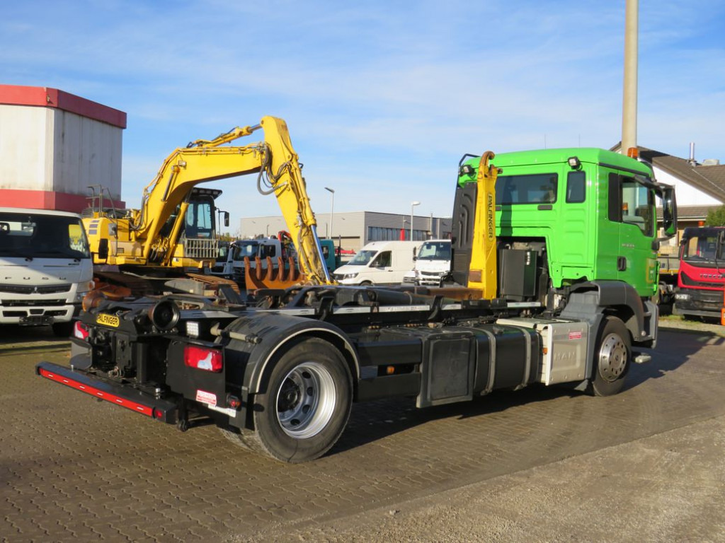 MAN MAN TG-S Abrollkipper 18.320 BL - Abrollkipper: das Bild 4 MAN MAN TG-S Abrollkipper 18.320 BL - Abrollkipper: das Bild 4