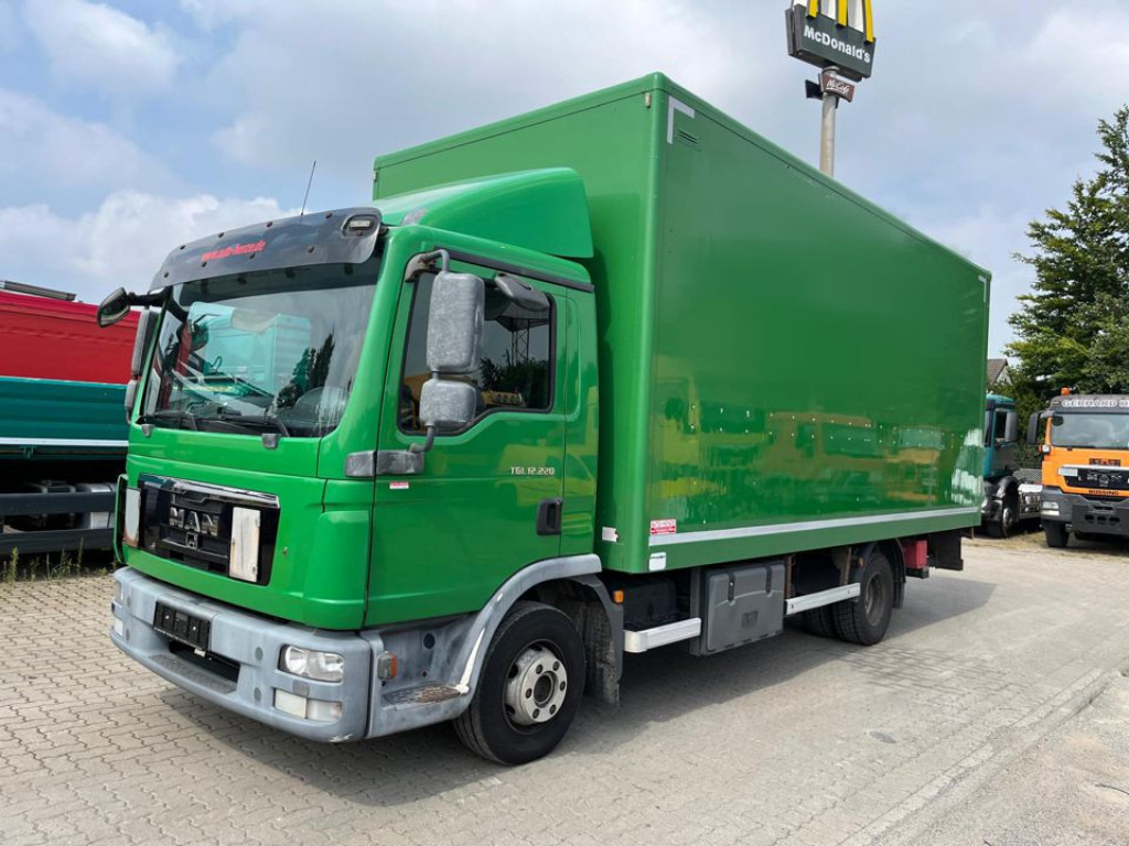 MAN TG-L 12.220 4x2 BL Standardkoffer LBW LBW 1.5 to - Koffer LKW: das Bild 1 MAN TG-L 12.220 4x2 BL Standardkoffer LBW LBW 1.5 to - Koffer LKW: das Bild 1