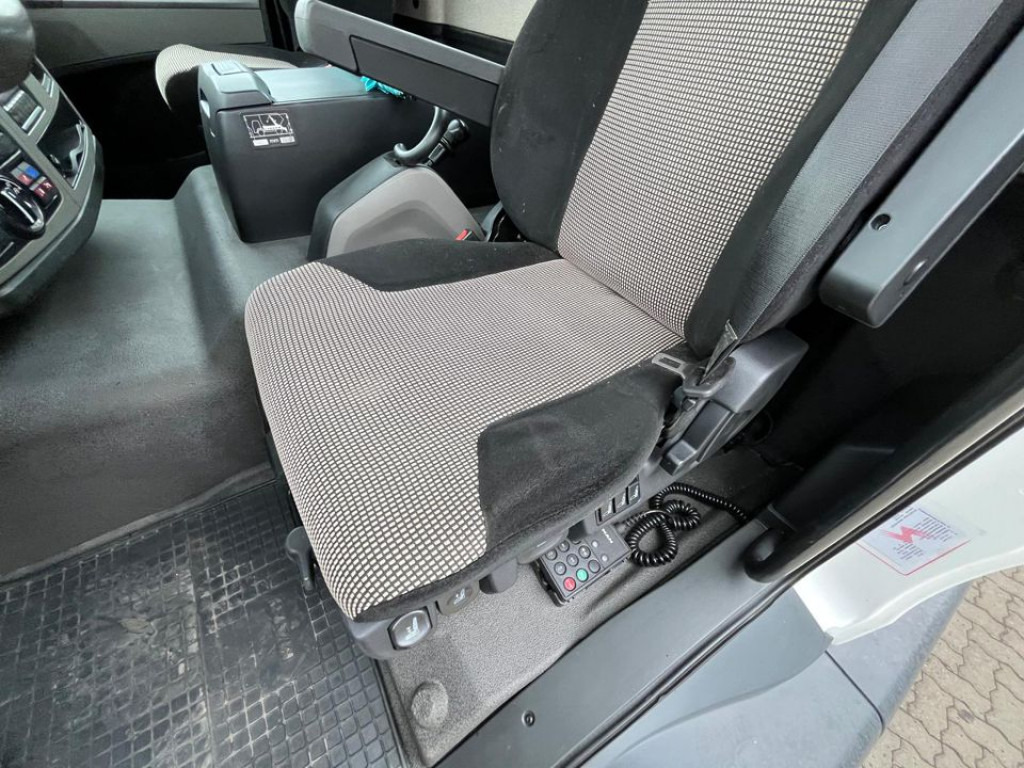 MAN TG-M 18.320 4x2 Absetzkipper Meiller, Funk - Absetzkipper: das Bild 3 MAN TG-M 18.320 4x2 Absetzkipper Meiller, Funk - Absetzkipper: das Bild 3