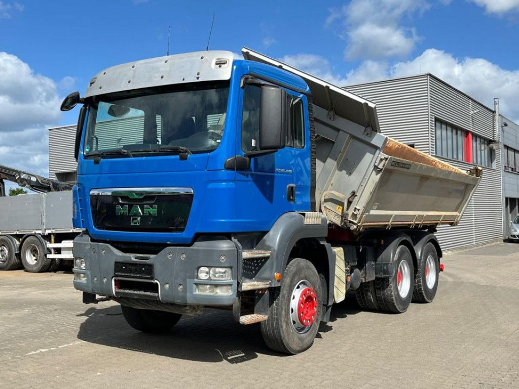 MAN TG-S 26.440 6x4 BB 3-Achs Kipper MeillerSchalter MAN TG-S 26.440 6x4 BB 3-Achs Kipper MeillerSchalter - Kipper: das Bild 1 MAN TG-S 26.440 6x4 BB 3-Achs Kipper MeillerSchalter MAN TG-S 26.440 6x4 BB 3-Achs Kipper MeillerSchalter - Kipper: das Bild 1