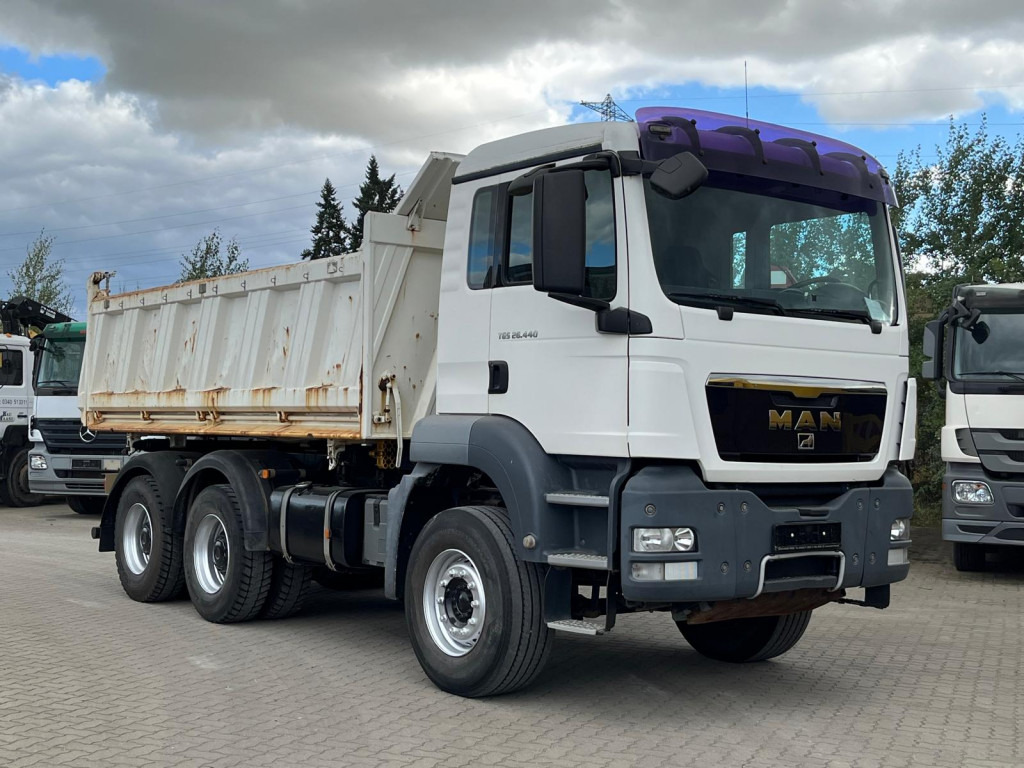 MAN TG-S 26.440 6x4 BB 3-Achs Kipper Schalter - Kipper: das Bild 4 MAN TG-S 26.440 6x4 BB 3-Achs Kipper Schalter - Kipper: das Bild 4