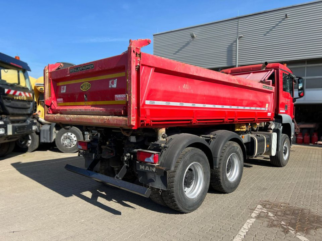 MAN TG-S 26.440 6x6 3-Achs Allradkipper Bordmatik - Kipper: das Bild 4 MAN TG-S 26.440 6x6 3-Achs Allradkipper Bordmatik - Kipper: das Bild 4