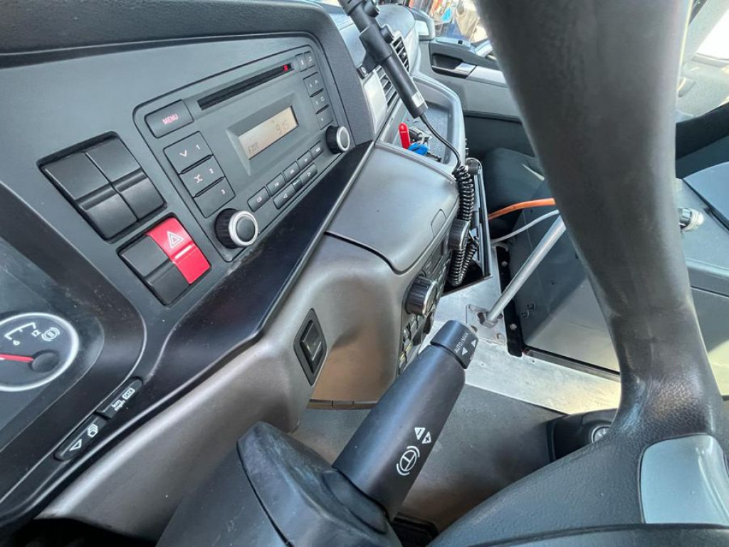 MAN TG-S 33.440 AK 6x6 3-Achs Allradkipper - Kipper: das Bild 2 MAN TG-S 33.440 AK 6x6 3-Achs Allradkipper - Kipper: das Bild 2