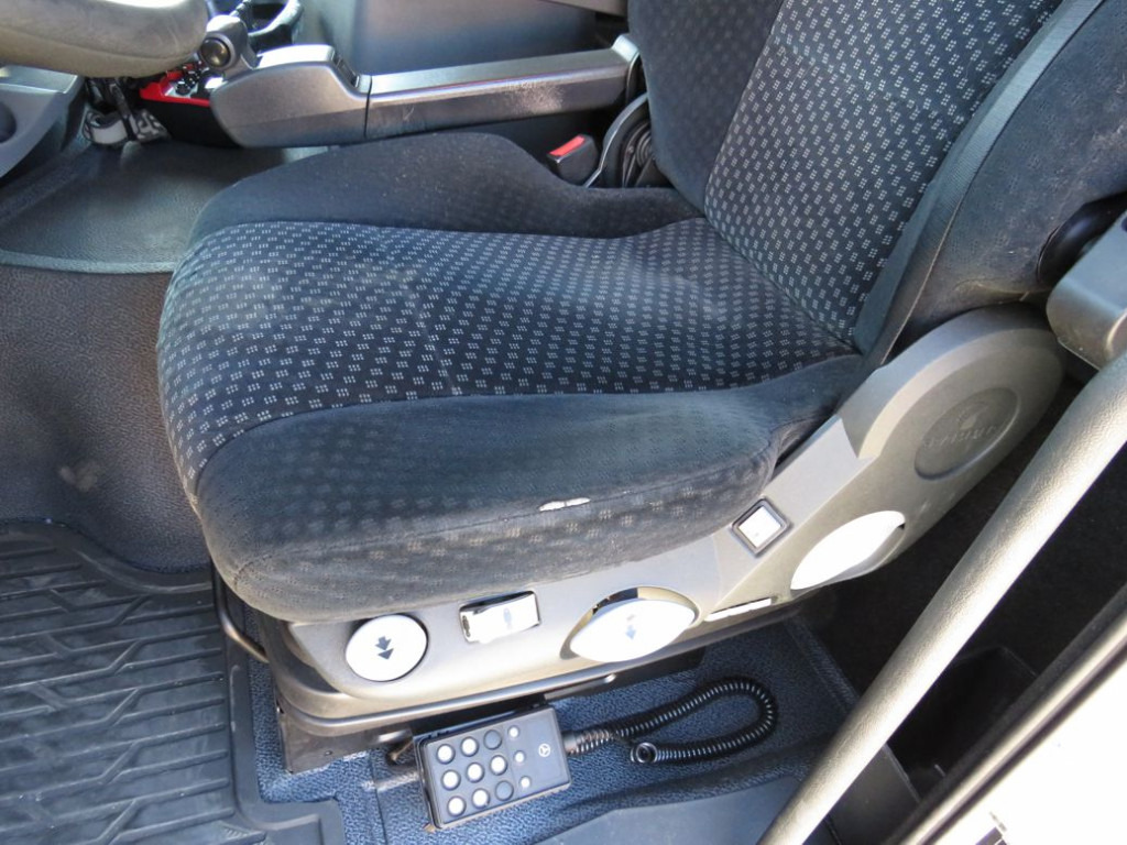 MERCEDES-BENZ Actros 2541 L6x2 Pritsche Heckkran Funk - Pritsche LKW, Autokran: das Bild 2 MERCEDES-BENZ Actros 2541 L6x2 Pritsche Heckkran Funk - Pritsche LKW, Autokran: das Bild 2