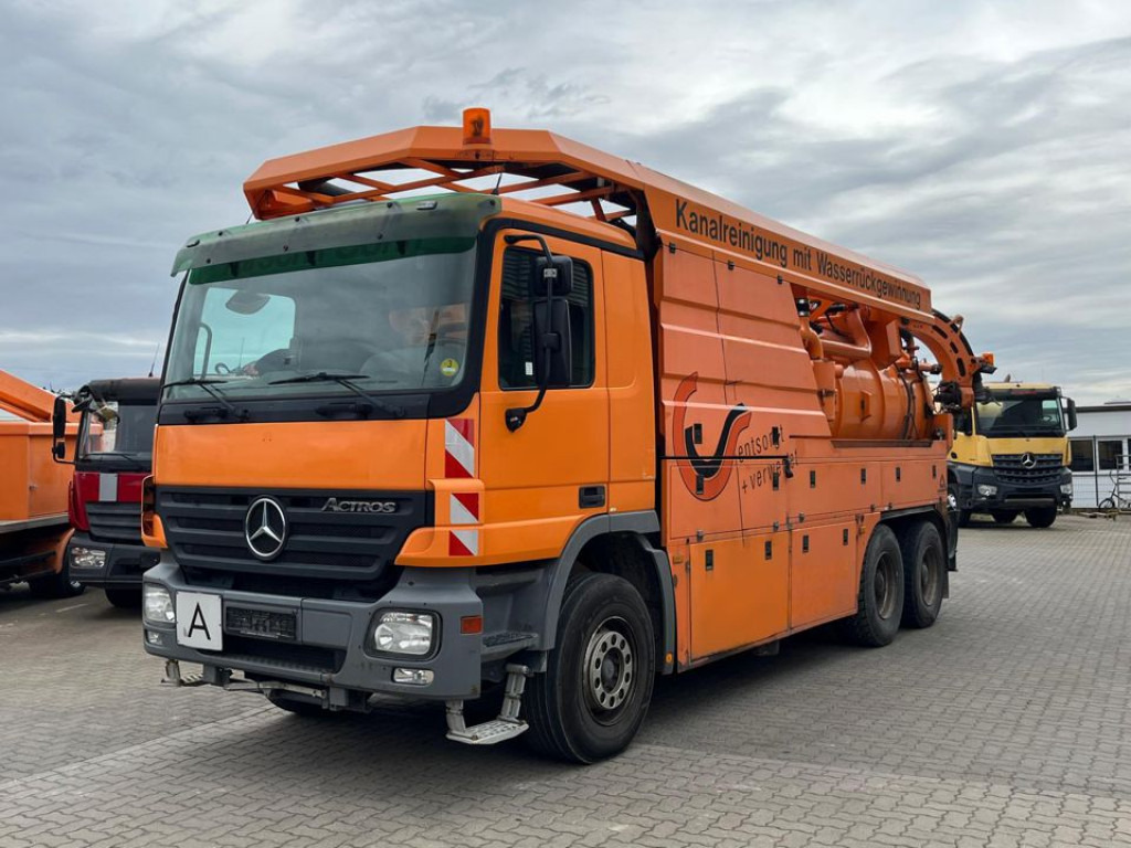 MERCEDES-BENZ Actros 2644 L 6x4 Saug + Spülwagen Kombi Saug+Spül super Zustand - Saug-/ Spülfahrzeug: das Bild 1 MERCEDES-BENZ Actros 2644 L 6x4 Saug + Spülwagen Kombi Saug+Spül super Zustand - Saug-/ Spülfahrzeug: das Bild 1
