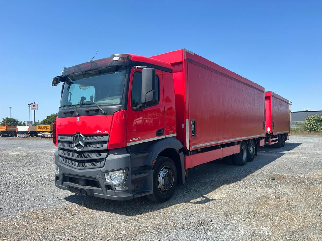 MERCEDES-BENZ Antos 2540 L 6x2 Pritsche LBW Coca Cola, 8,2m Getränke - Plane LKW: das Bild 1 MERCEDES-BENZ Antos 2540 L 6x2 Pritsche LBW Coca Cola, 8,2m Getränke - Plane LKW: das Bild 1