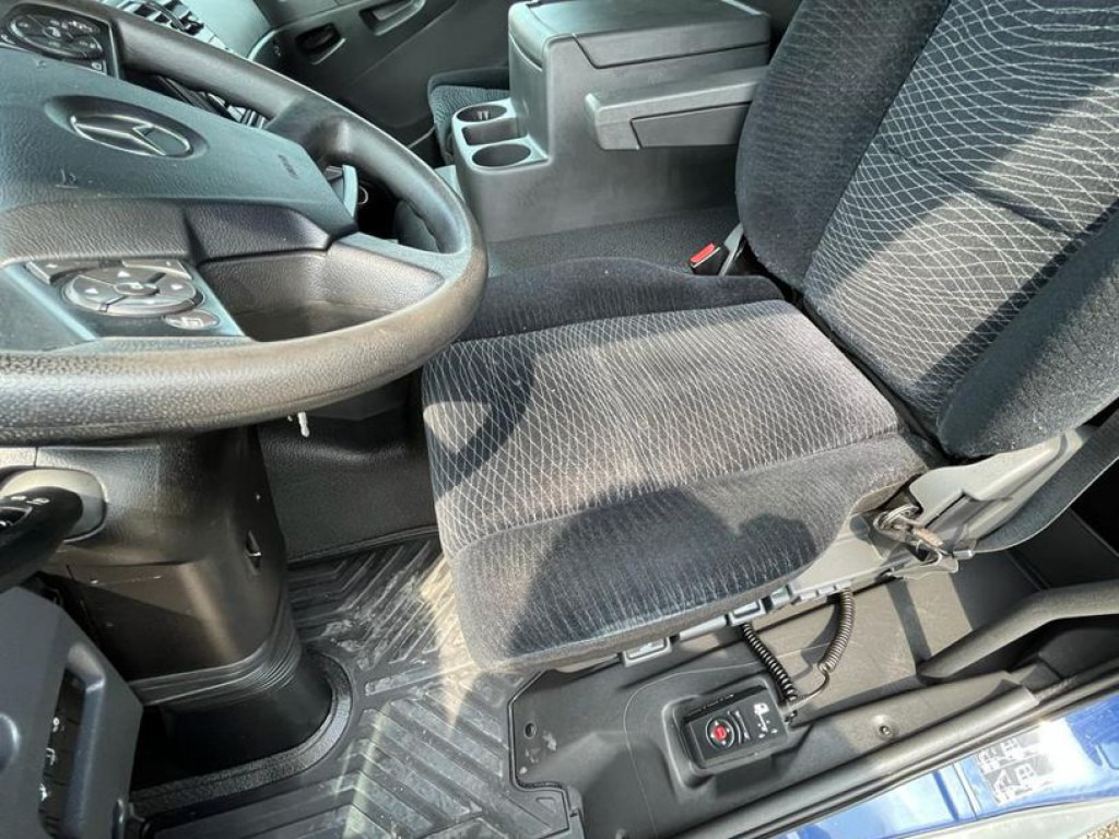 MERCEDES-BENZ Atego 1224 L Pritsche LBW LBW 1.5to - Plane LKW: das Bild 2 MERCEDES-BENZ Atego 1224 L Pritsche LBW LBW 1.5to - Plane LKW: das Bild 2