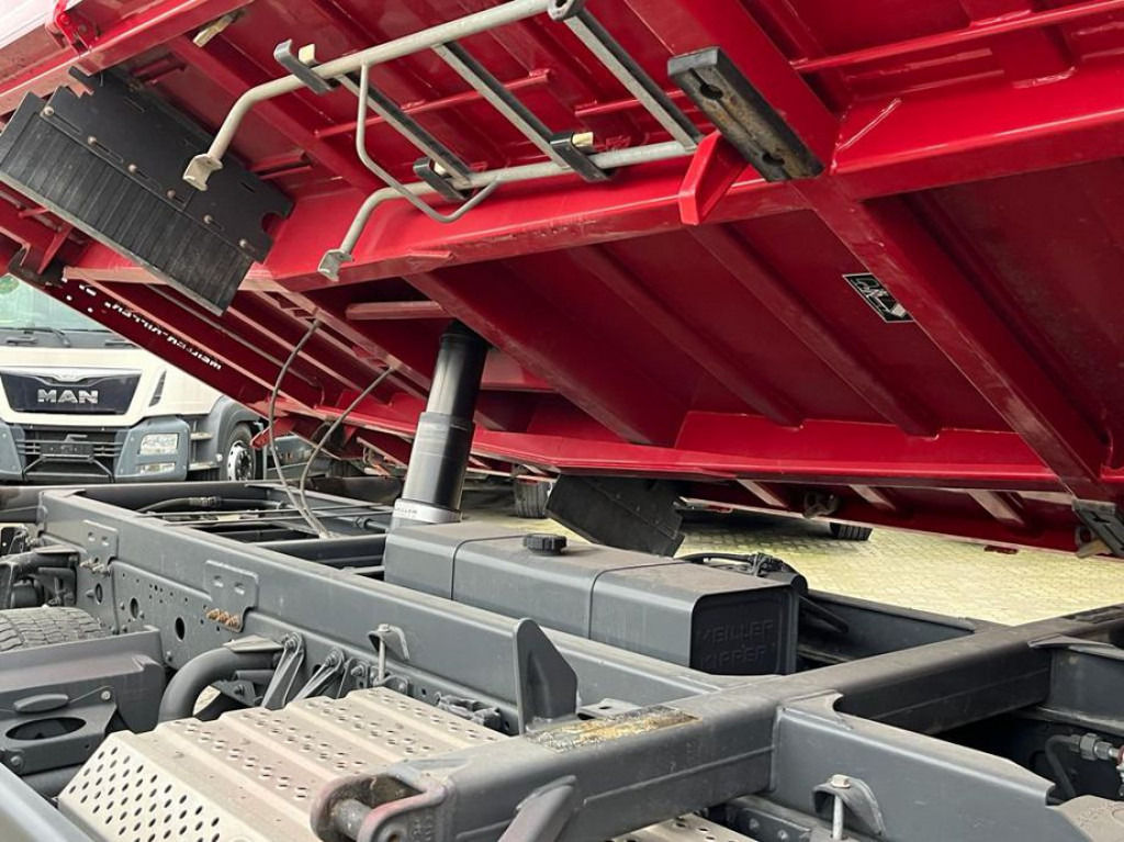 MERCEDES-BENZ Atego 1530 K 2-Achs Kipper Meiller - Kipper: das Bild 4 MERCEDES-BENZ Atego 1530 K 2-Achs Kipper Meiller - Kipper: das Bild 4