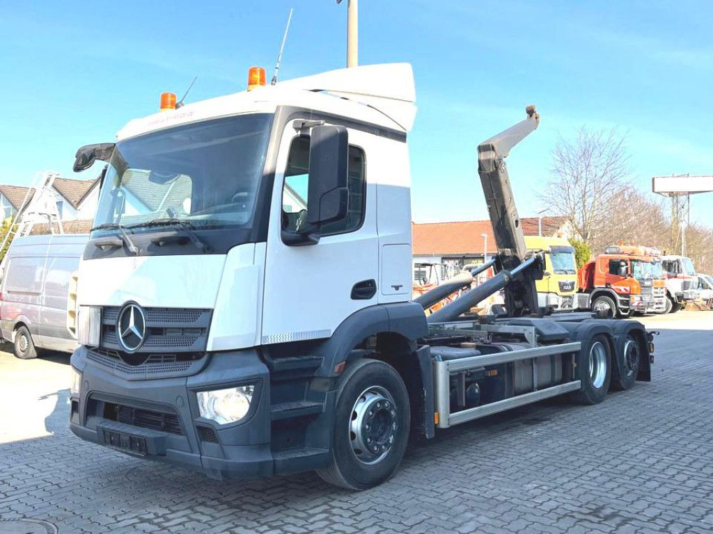 Mercedes-Benz Antos 2543 L 6x2 Abrollkipper MeillerLenk/Lift - Abrollkipper: das Bild 1 Mercedes-Benz Antos 2543 L 6x2 Abrollkipper MeillerLenk/Lift - Abrollkipper: das Bild 1