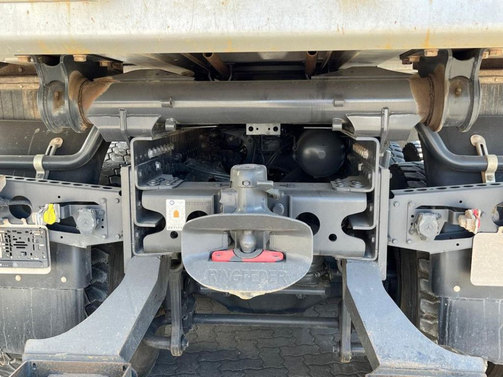 Kipper Mercedes-Benz Arocs 4153 8x6 4 Achs Muldenkipper Meiller: das Bild 11