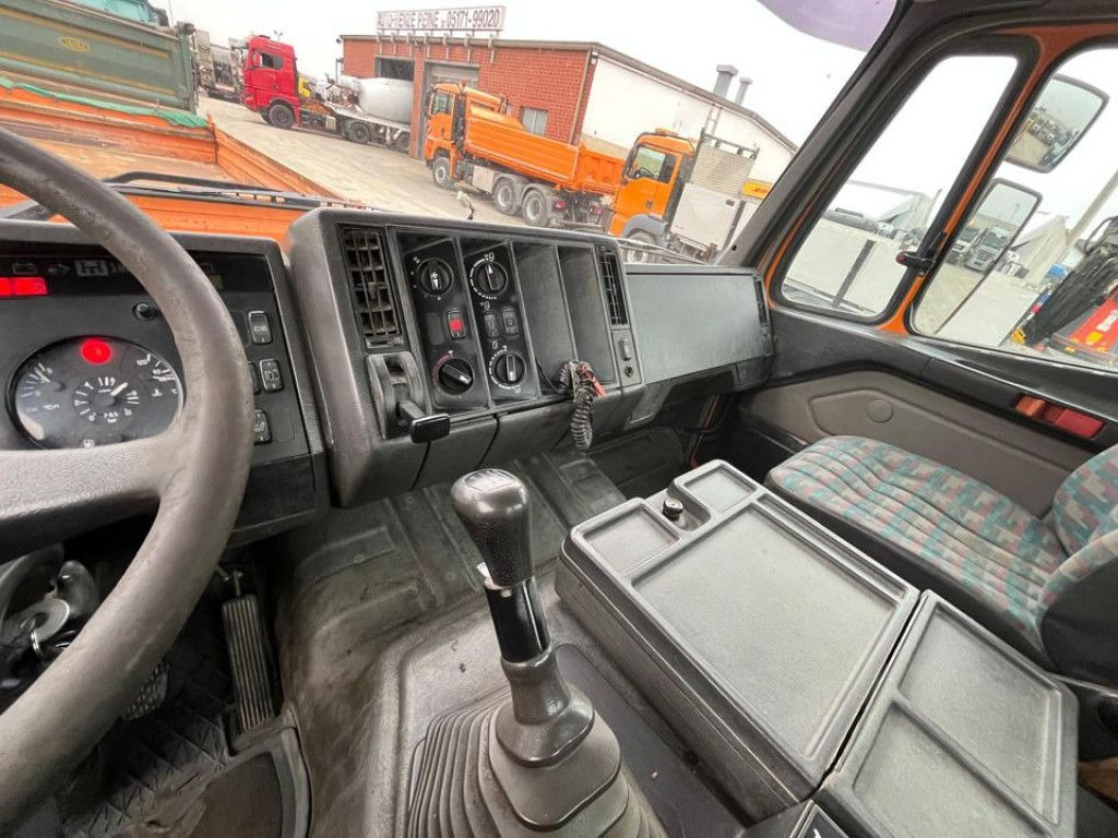 Mercedes-Benz SK 1824 AK 4x4 2-Achs Allradkipper - Leasing Mercedes-Benz SK 1824 AK 4x4 2-Achs Allradkipper: das Bild 8