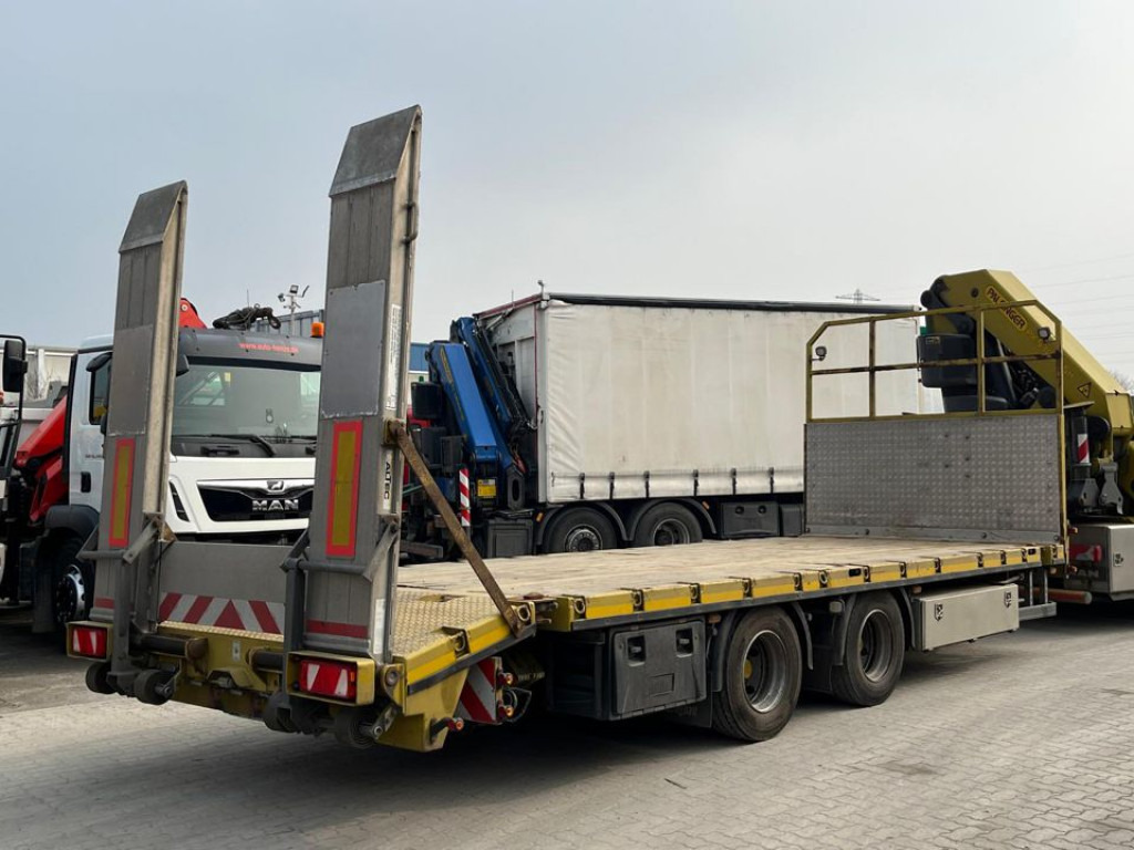 STEHMANN STEHMANN Tandemtieflader Tiefladeranhänger ZZP 18 Twistlock - Tieflader Anhänger: das Bild 3 STEHMANN STEHMANN Tandemtieflader Tiefladeranhänger ZZP 18 Twistlock - Tieflader Anhänger: das Bild 3