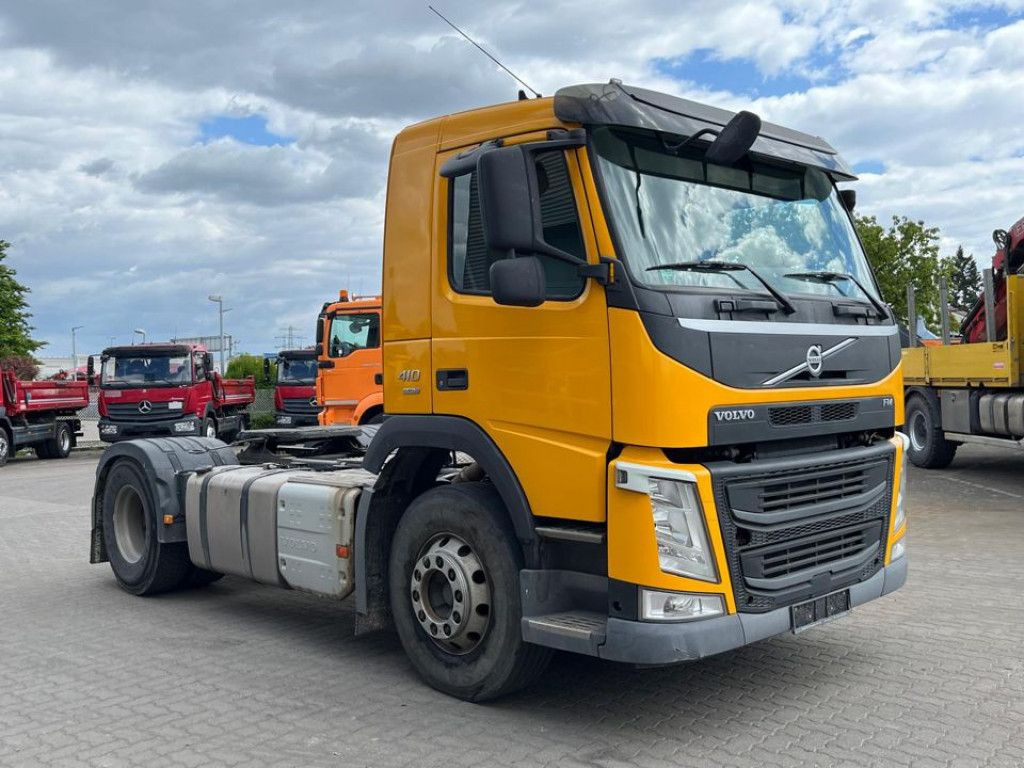 Volvo FM 410 4x2 SZM 6796 KG Leergewicht - Sattelzugmaschine: das Bild 2 Volvo FM 410 4x2 SZM 6796 KG Leergewicht - Sattelzugmaschine: das Bild 2