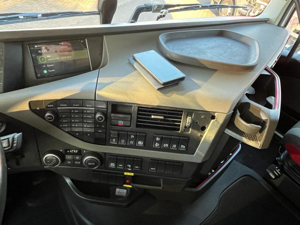 VOLVO (S) Truck FH 500 6x2 Abrollkipper Funkfernbedienung - Leasing VOLVO (S) Truck FH 500 6x2 Abrollkipper Funkfernbedienung: das Bild 13 VOLVO (S) Truck FH 500 6x2 Abrollkipper Funkfernbedienung - Leasing VOLVO (S) Truck FH 500 6x2 Abrollkipper Funkfernbedienung: das Bild 13