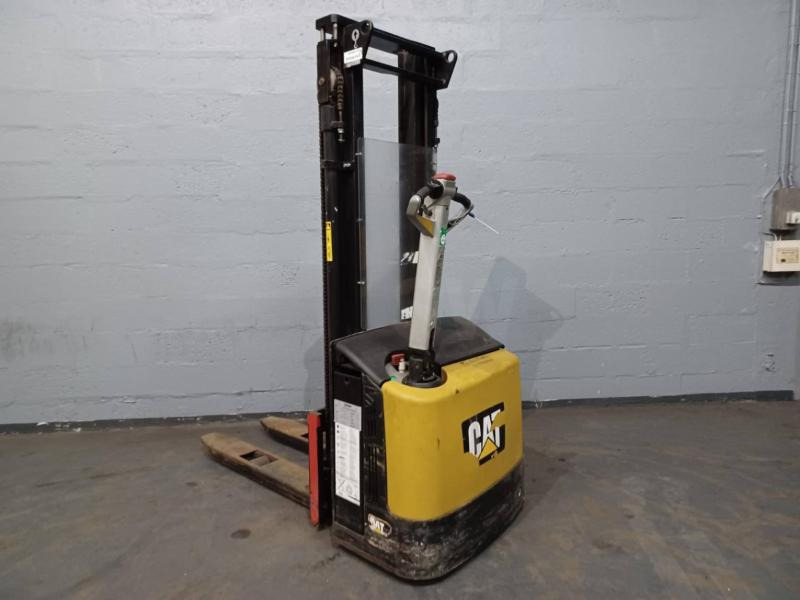 Caterpillar NSP12N - Hochhubwagen: das Bild 1 Caterpillar NSP12N - Hochhubwagen: das Bild 1